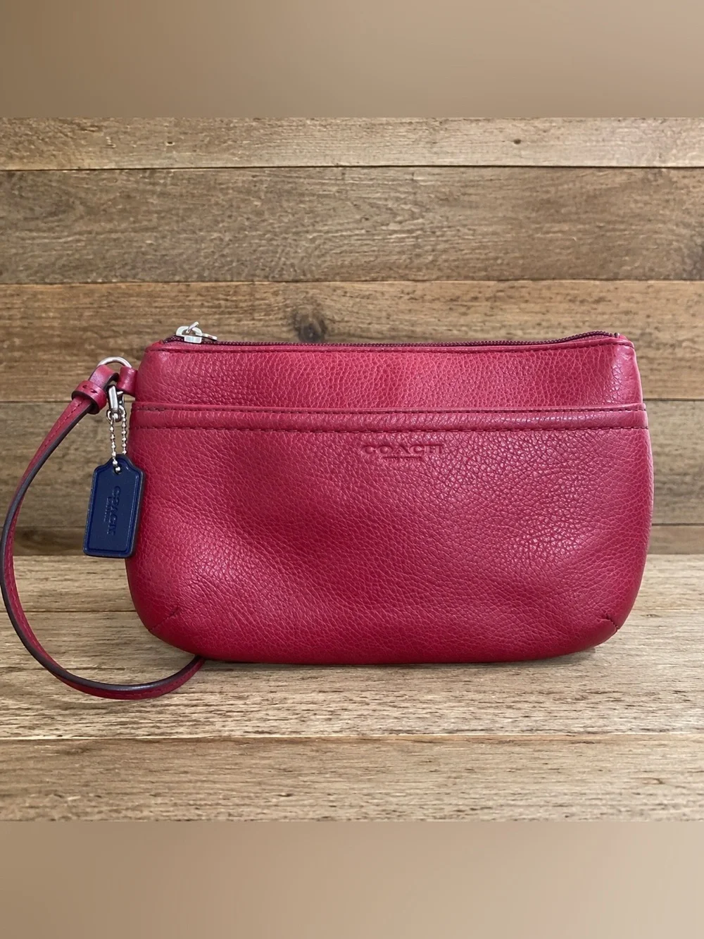 Coach Pebbled Leather Wristlet Clutch Wallet Raspberry Pink Large Zip Pouch